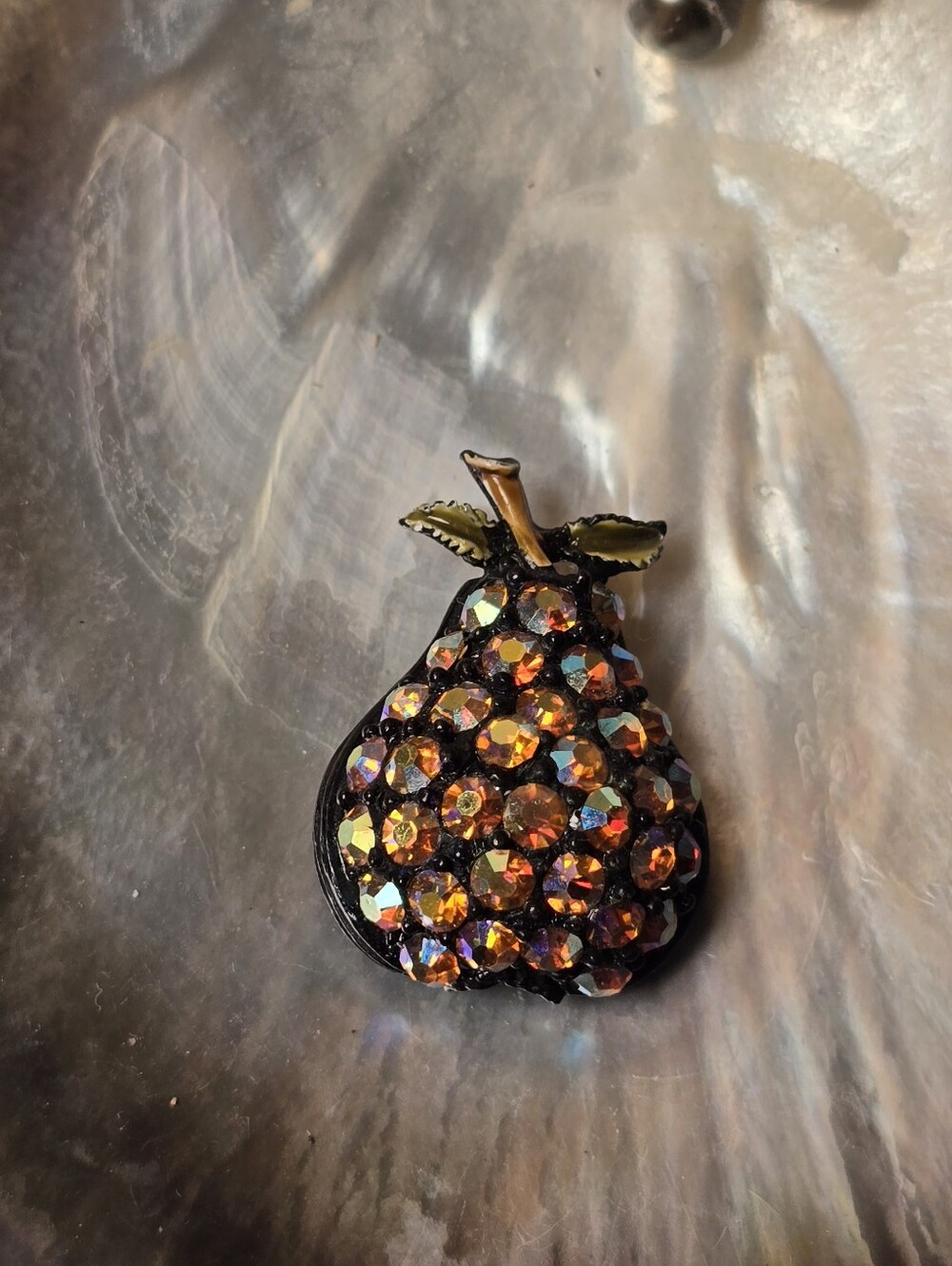 Arthur Pepper Sparkling Textured Rhinestone Encrusted Pear Fruit Brooch Pin HTF